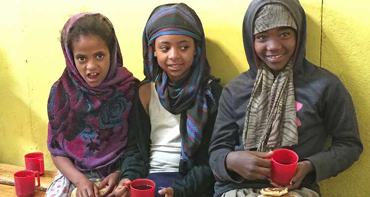 Berta Breakfast Program participants