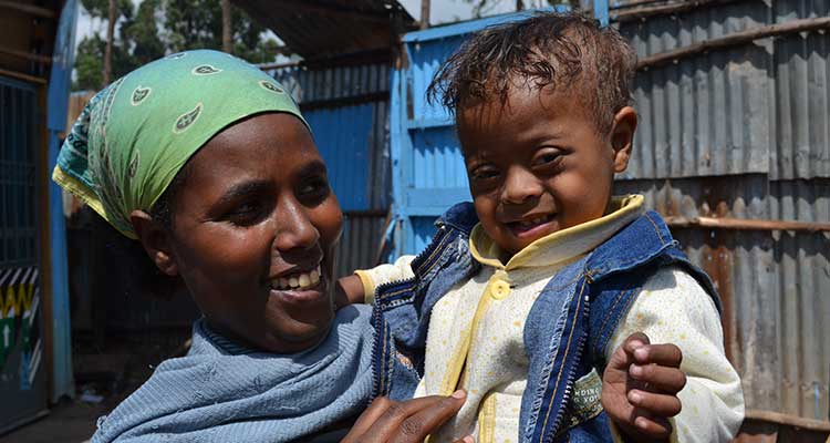 Family Sponsorship participants - Hope for Korah