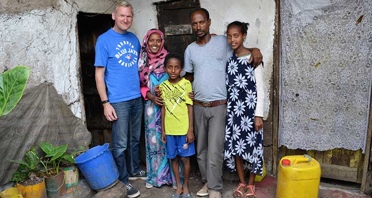 Family Sponsorship participants - Hope for Korah