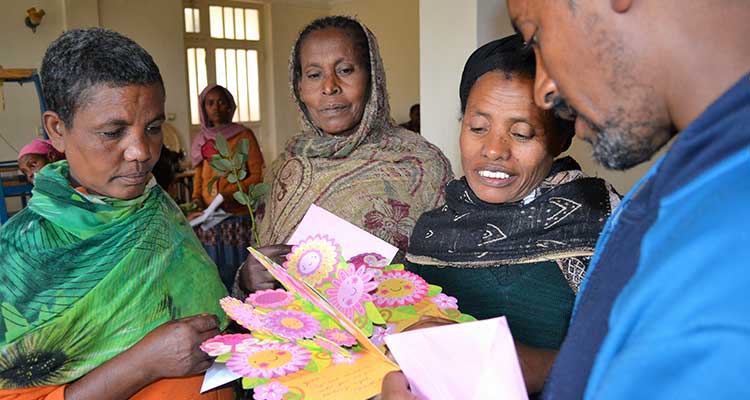 Family Sponsorship participants - Hope for Korah